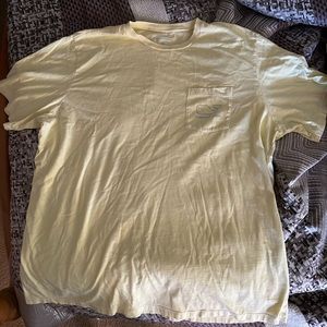 Vineyard vines tshirt